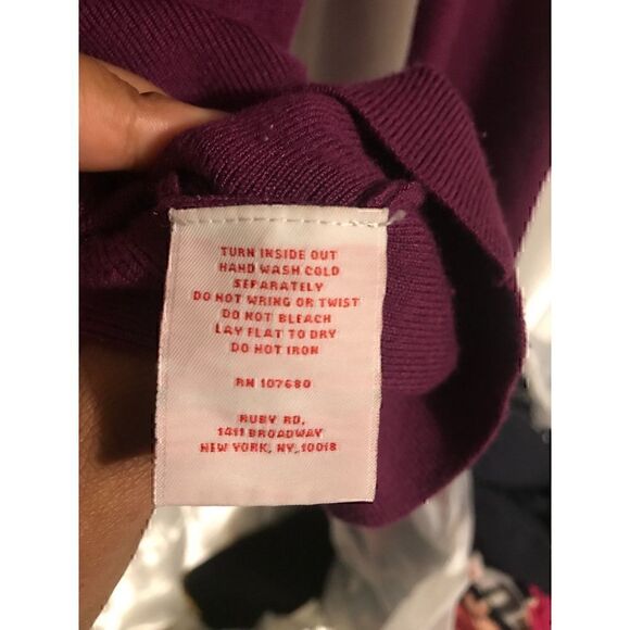 Ruby Rd Scarf Beaded Neckline Burgundy Crew neck Sweater L - Picture 4 of 5